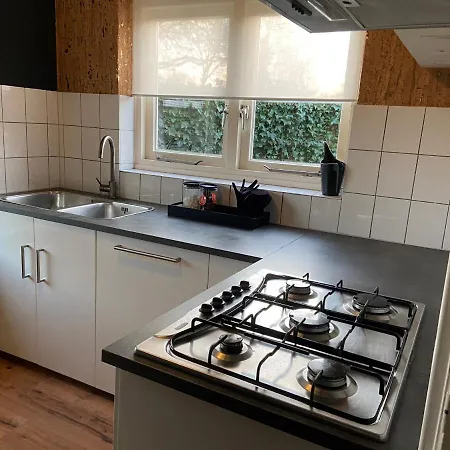 Huize Surmount Holiday home